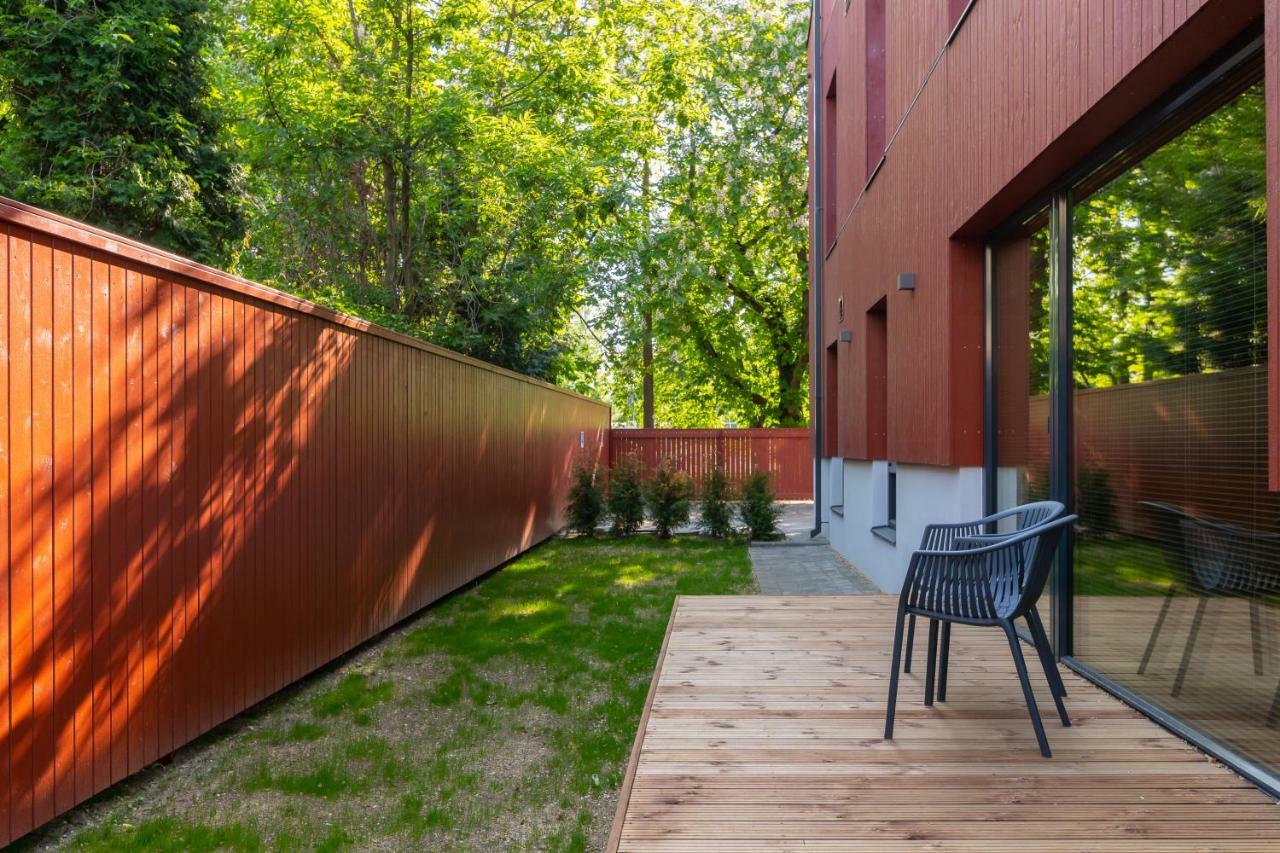 Self-Check-In 2 Bedroom Apartment With A Terrace And Free Parking Tallinn Buitenkant foto